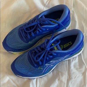 Women’s Asics size 6.5 gel kayano 24 new w/o box